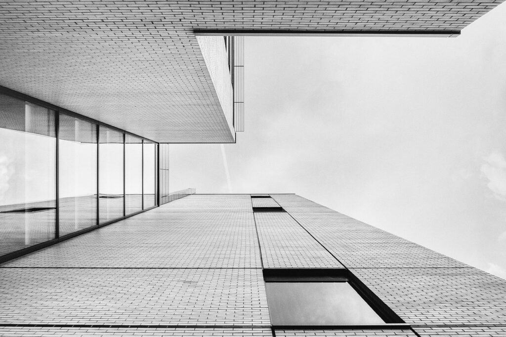 building-839362-1280-1-1944x